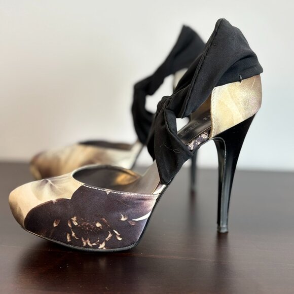 Nine West Fabric Platform Heels – Size 5.5 - Picture 1 of 9